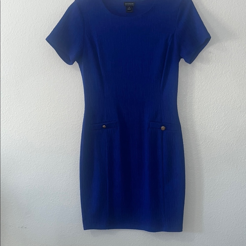 Royal Blue Mini Sheath Dress with Short Sleeves for Casual Occasions